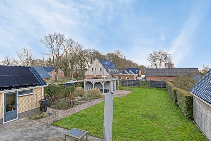 Photo 35 of Van Akenwei 14