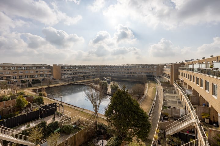 Foto 10 van Sara Roosstraat 16