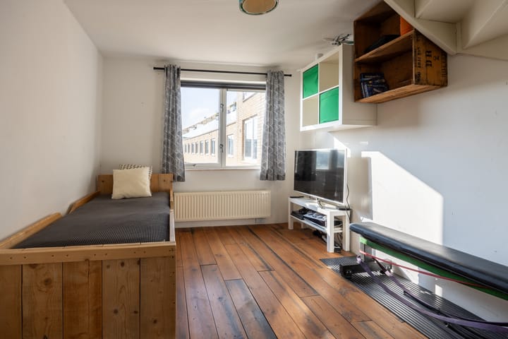 Foto 15 van Sara Roosstraat 16