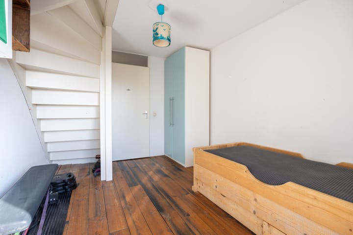 Foto 16 van Sara Roosstraat 16