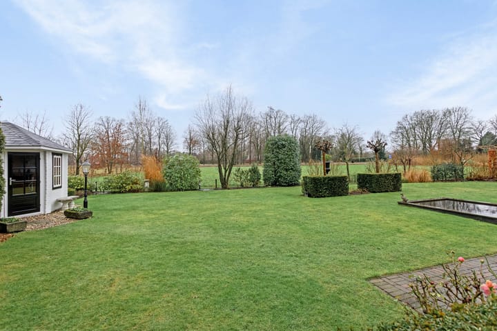 Foto 30 van Cornelia Schefferlaan 11