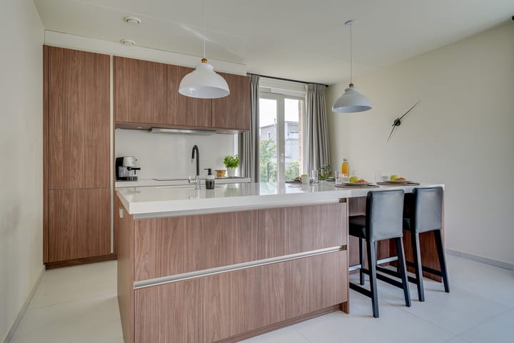 Foto 2 van Schaduwmaskerstraat 25