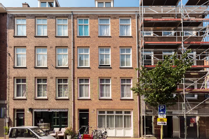 Bekijk foto van Sint Willibrordusstraat 48 2