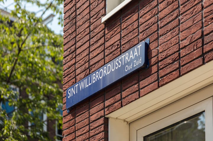 Photo 21 of Sint Willibrordusstraat 48-2