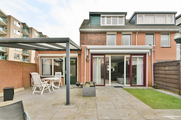 Foto 36 van Irene Vorrinkstraat 50