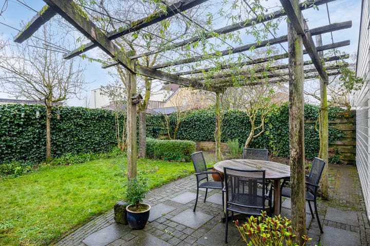 Photo 45 of Jane Addamsstraat 6