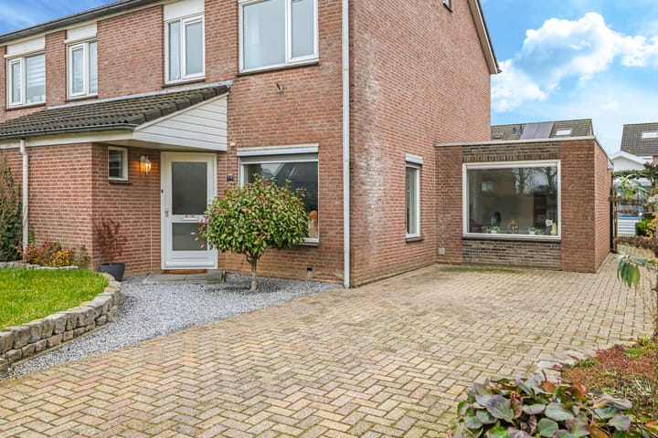 Photo 61 of Stationsstraat 19