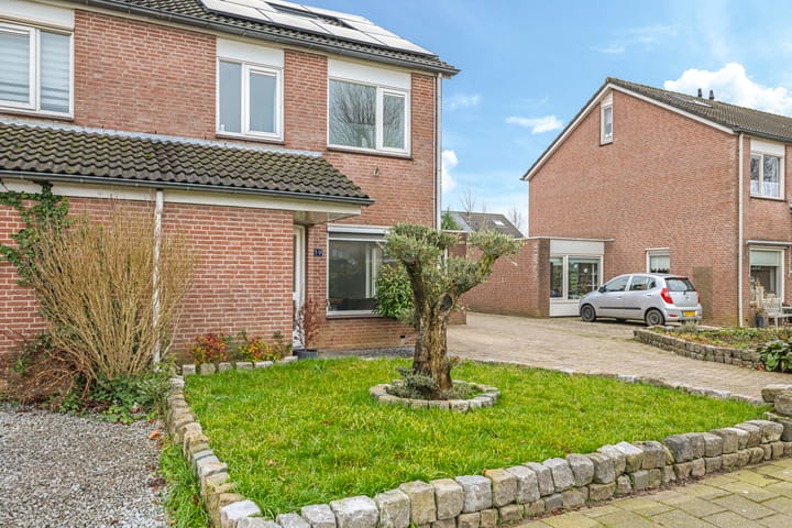 Photo 62 of Stationsstraat 19