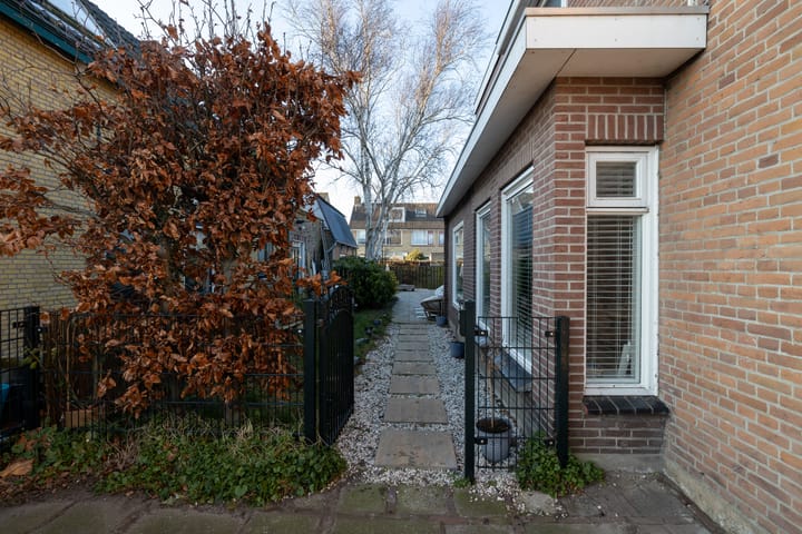 Photo 41 of Lange Wateringkade 25