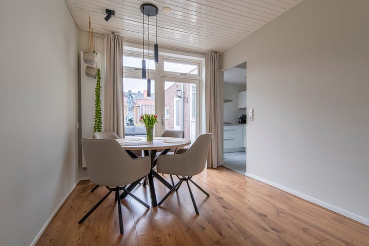 Foto 8 van Beatrixstraat 3