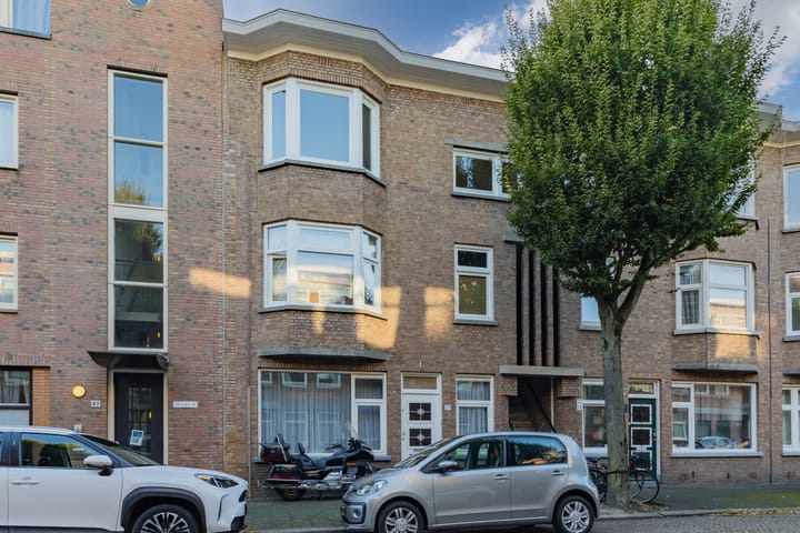 Foto 1 van Pasteurstraat 23