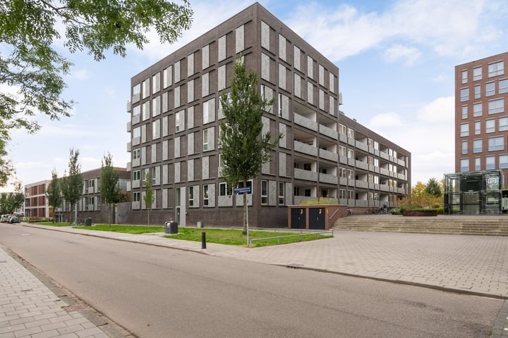 Foto 1 van Ceres 24