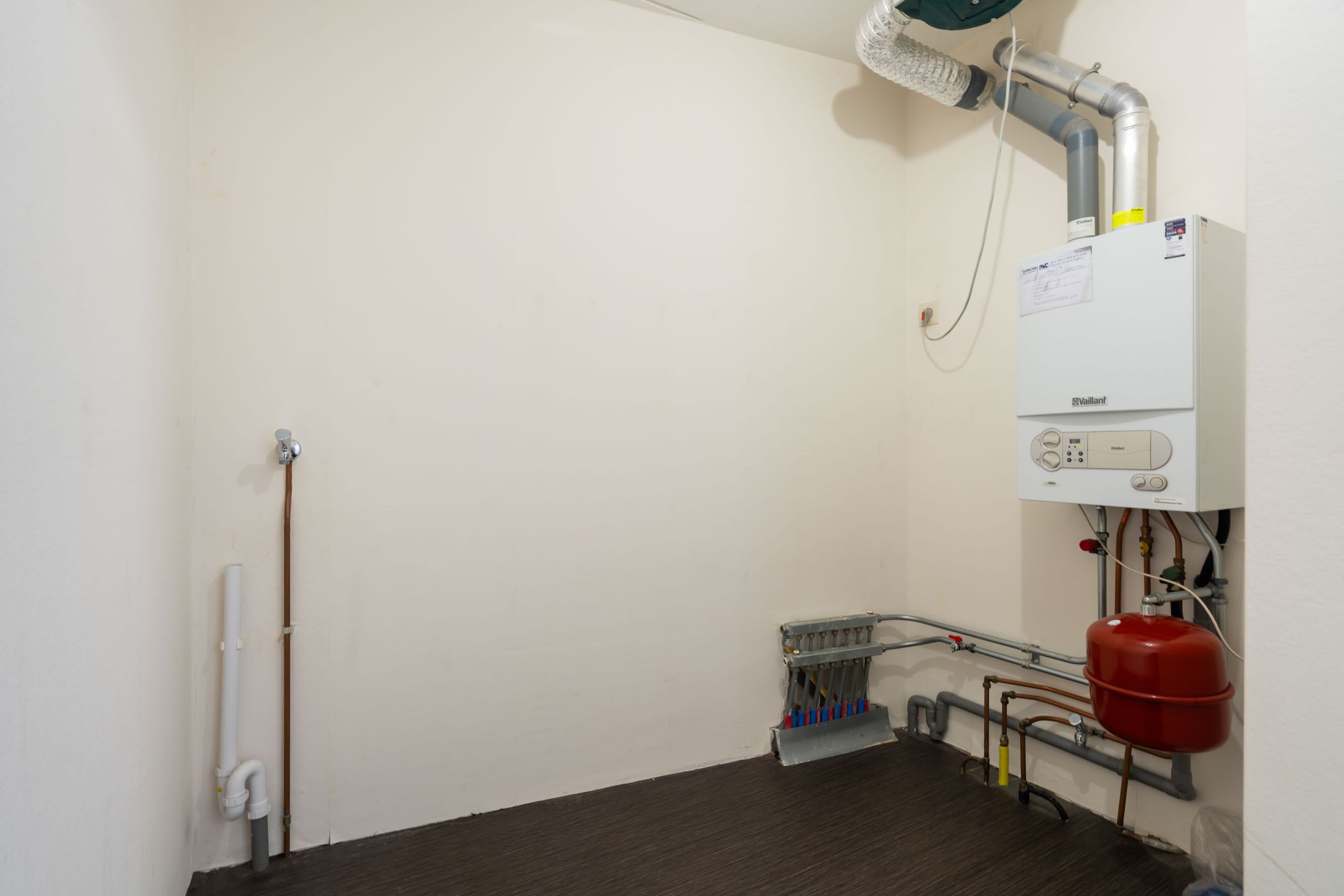 Foto 33 van Ceres 24