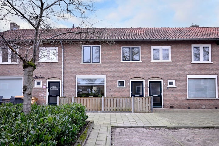 Bekijk foto van Pamontstraat 8