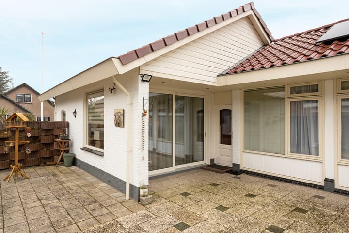 Foto 22 van Aarweg 11