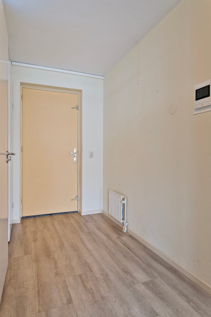 Photo 8 of Schouw 13