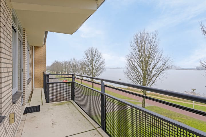 Photo 26 of Schouw 13