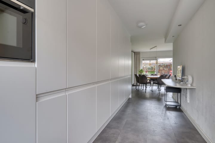 Foto 12 van Aagje Dekenweg 5