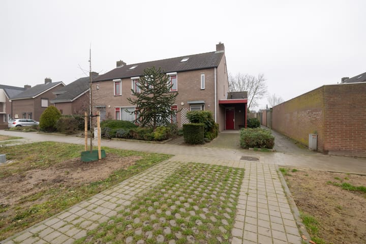 Foto 6 van Olmstraat 42