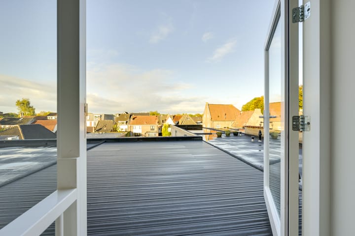 Foto 34 van Voorstraat 73-D