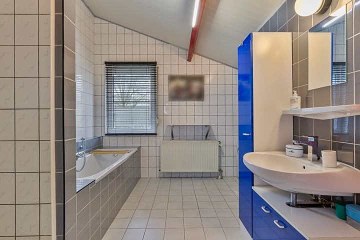 Foto 25 van Randweg 13