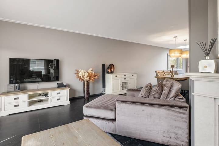 Foto 20 van Snekerveste 24