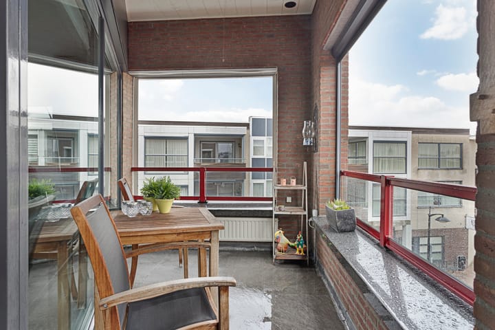 Foto 22 van Postelstraat 12