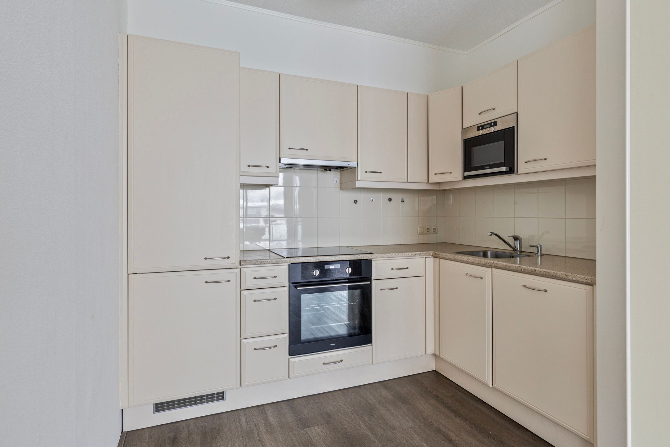 Photo 18 of Kroonkampweg 12-F