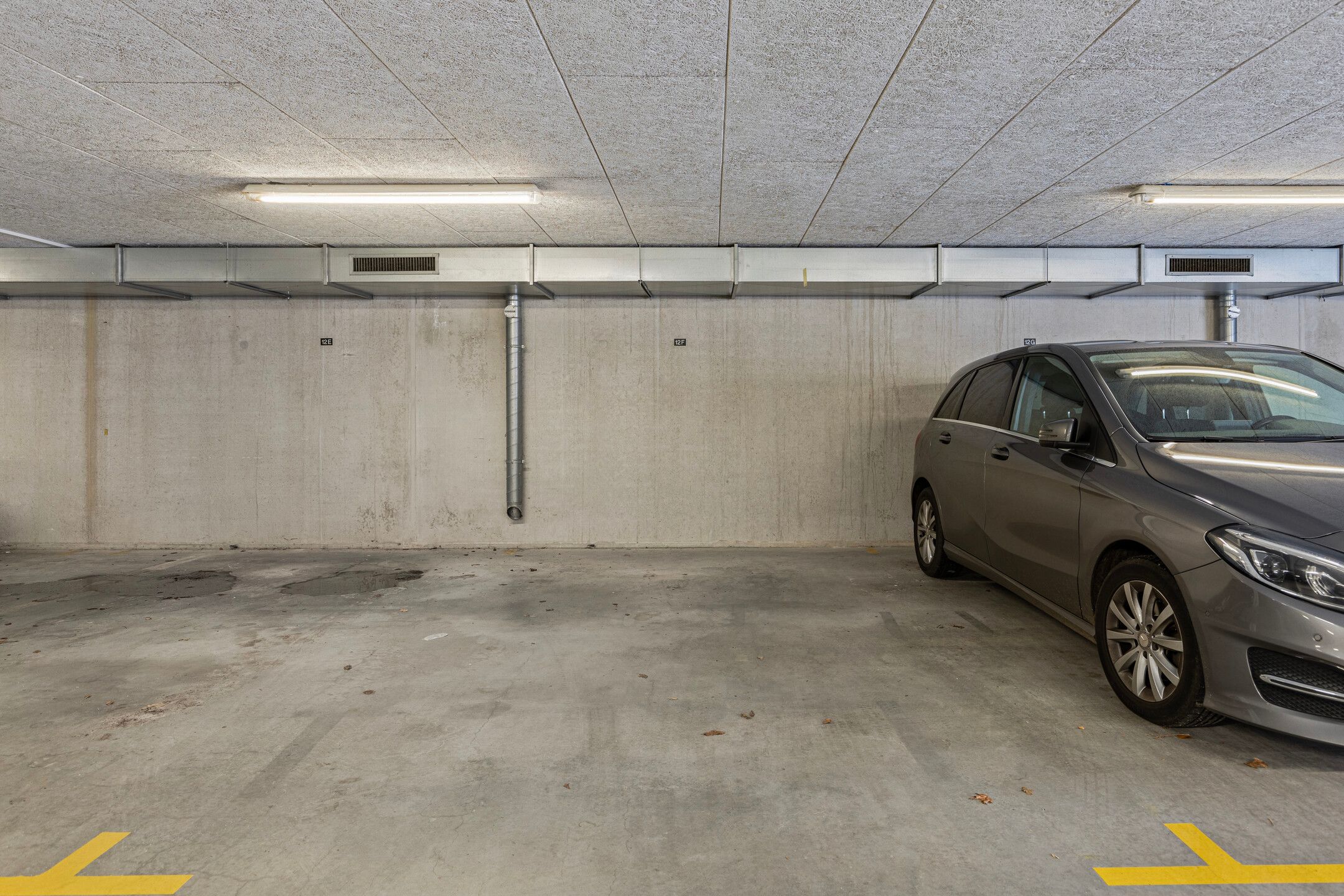 Photo 30 of Kroonkampweg 12-F