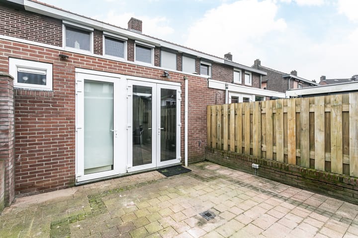 Foto 24 van Hazenkampstraat 141