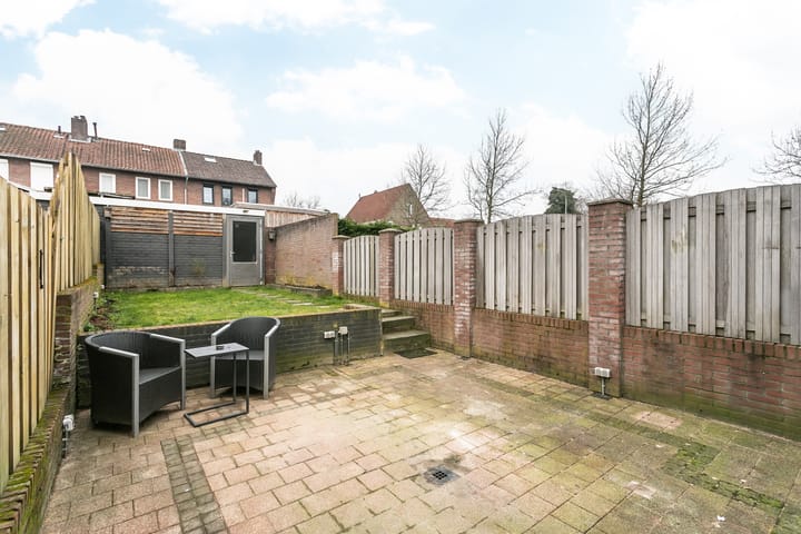 Foto 25 van Hazenkampstraat 141