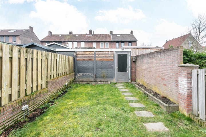 Foto 26 van Hazenkampstraat 141