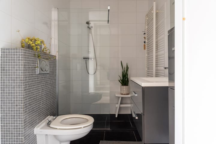 Photo 22 of Johannes Vermeerstraat 23