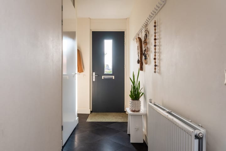 Photo 44 of Johannes Vermeerstraat 23