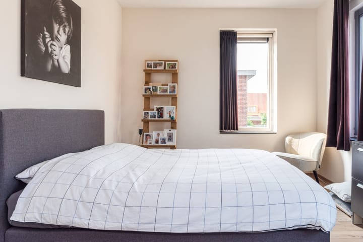 Photo 45 of Johannes Vermeerstraat 23