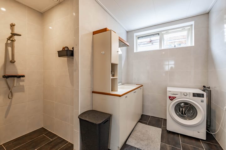 Foto 23 van Leeksterweg 17