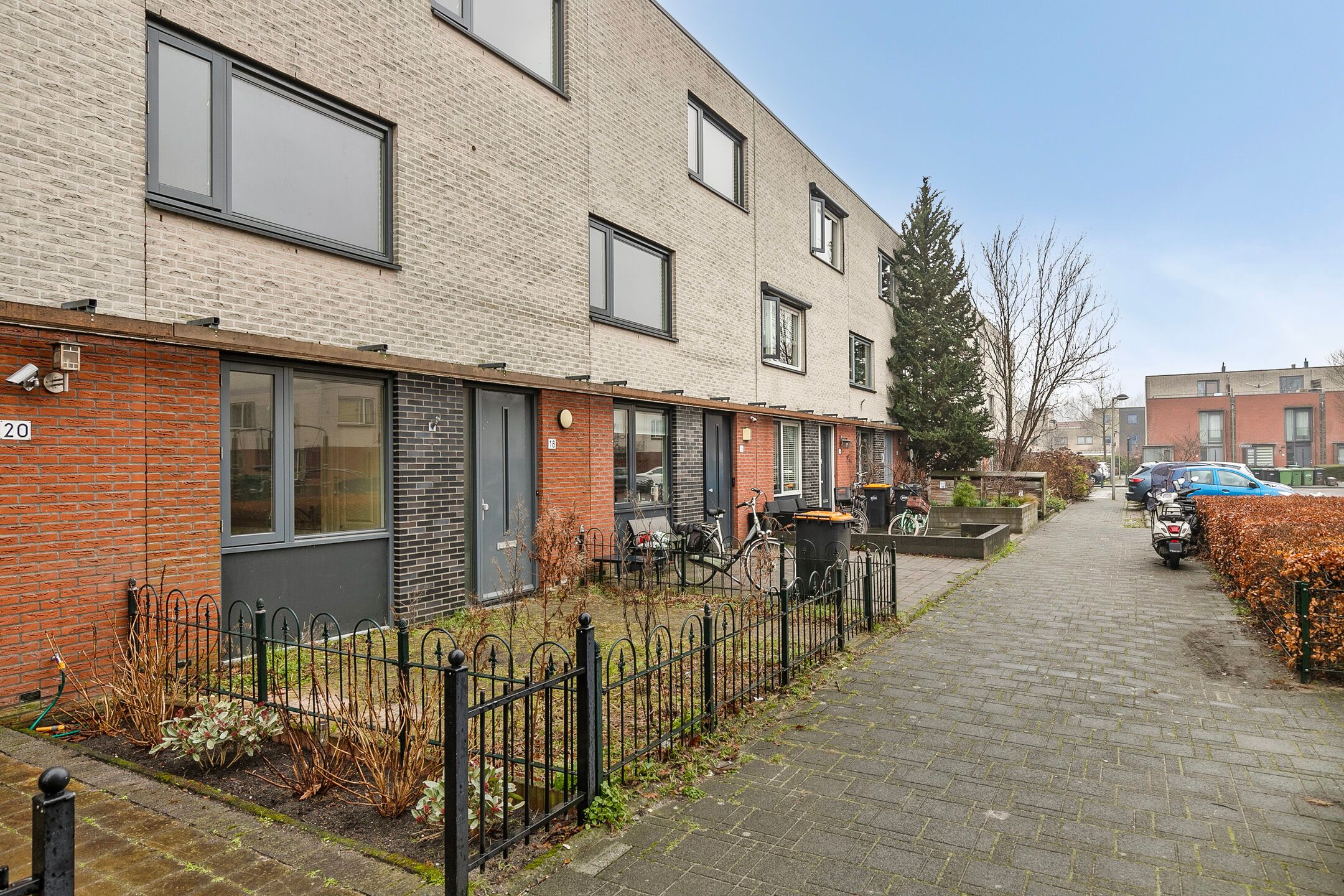 Foto 3 van Schaakplein 18