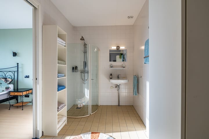 Foto 21 van Linnaeusplein 42