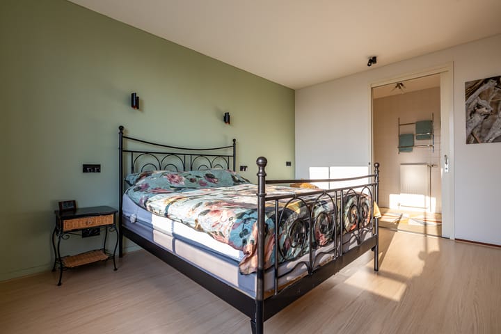 Foto 25 van Linnaeusplein 42