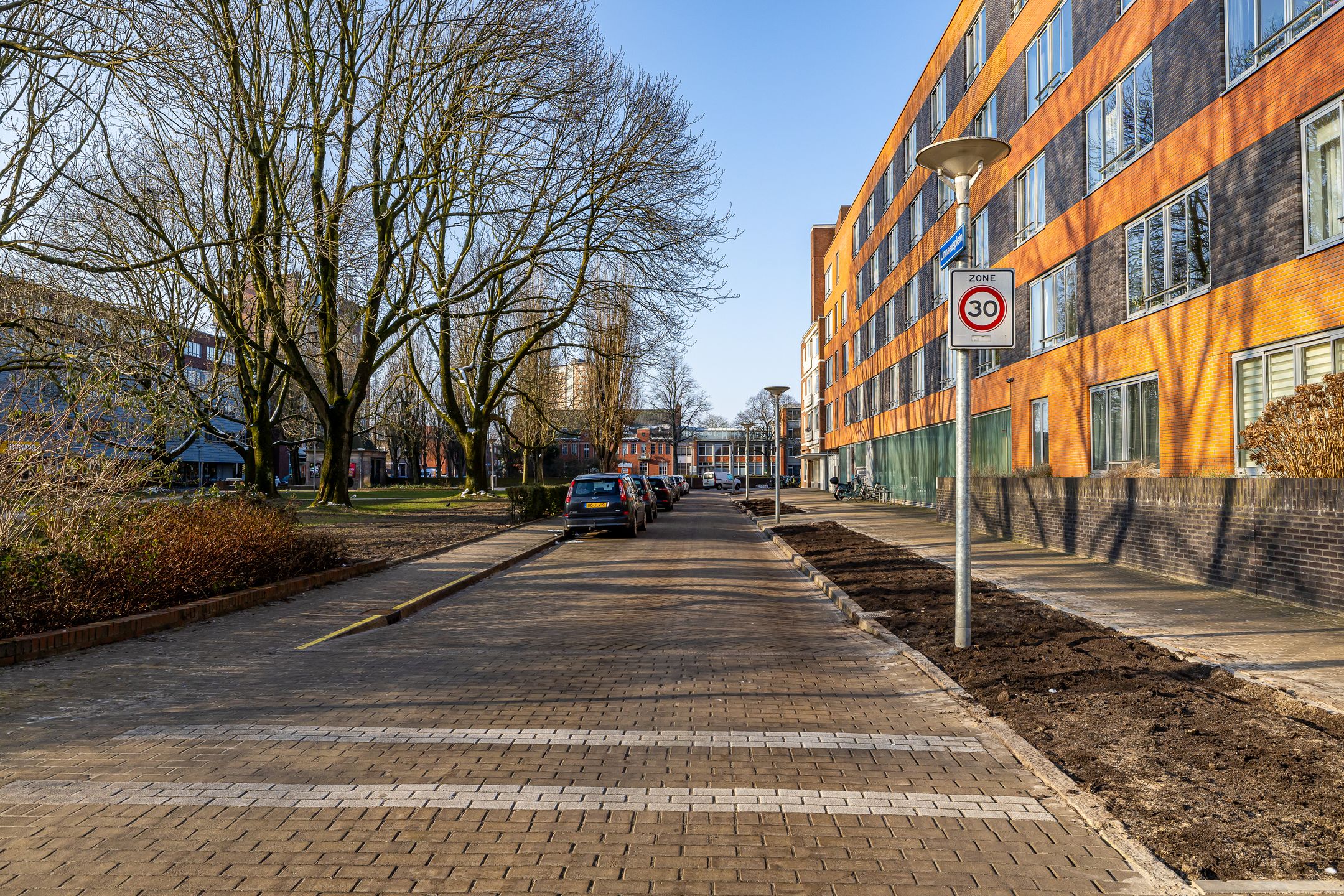 Foto 30 van Linnaeusplein 42