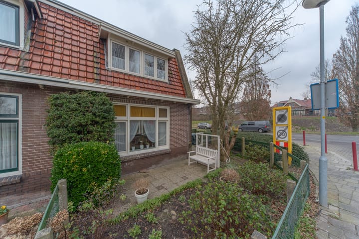 Foto 48 van Westersingel 64