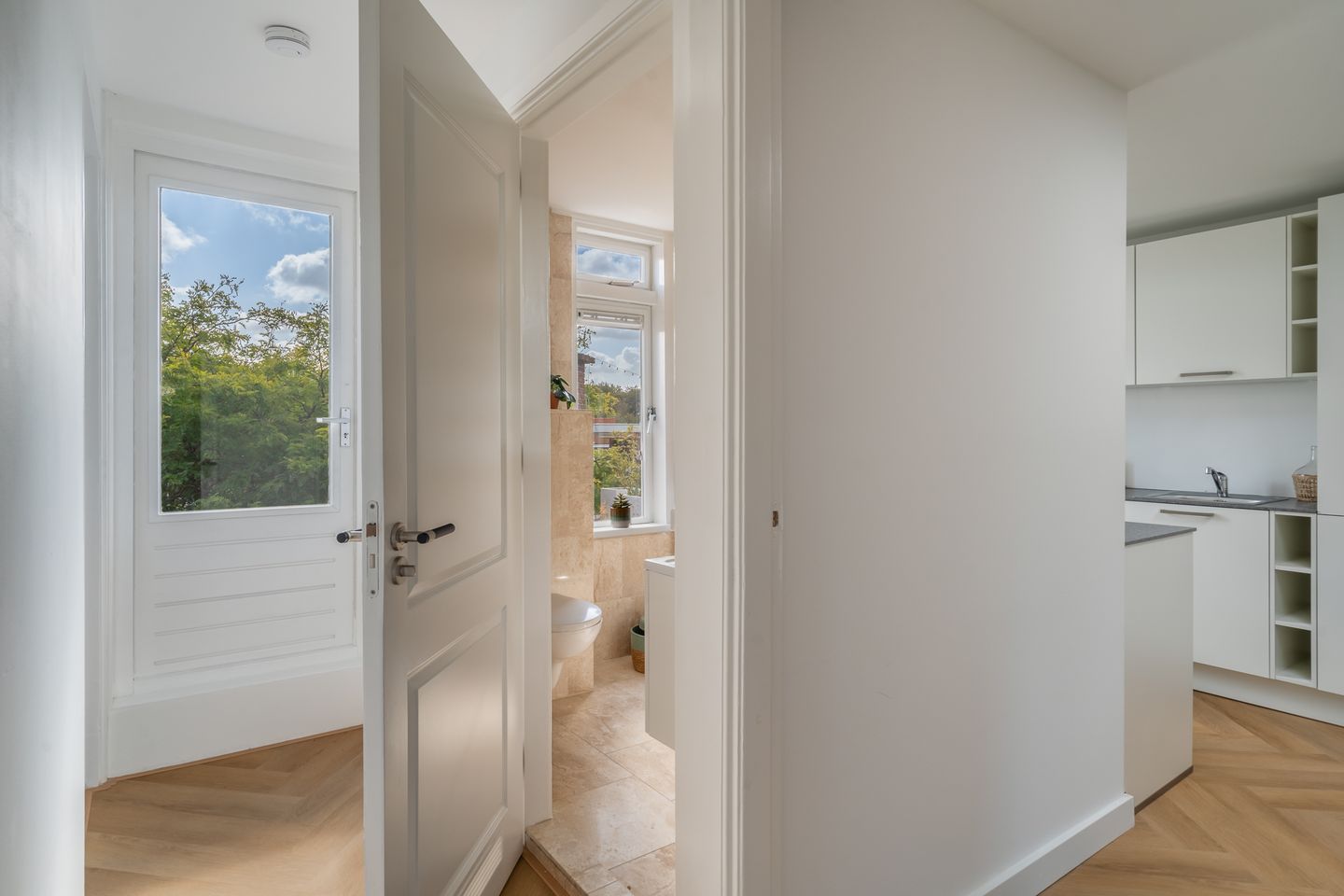 Foto 14 van Van Hoytemastraat 39-B