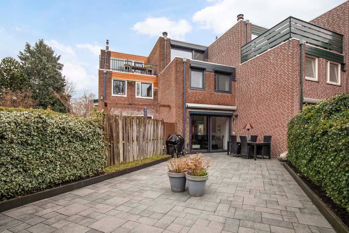 Foto 15 van Heelmeestersdreef 316