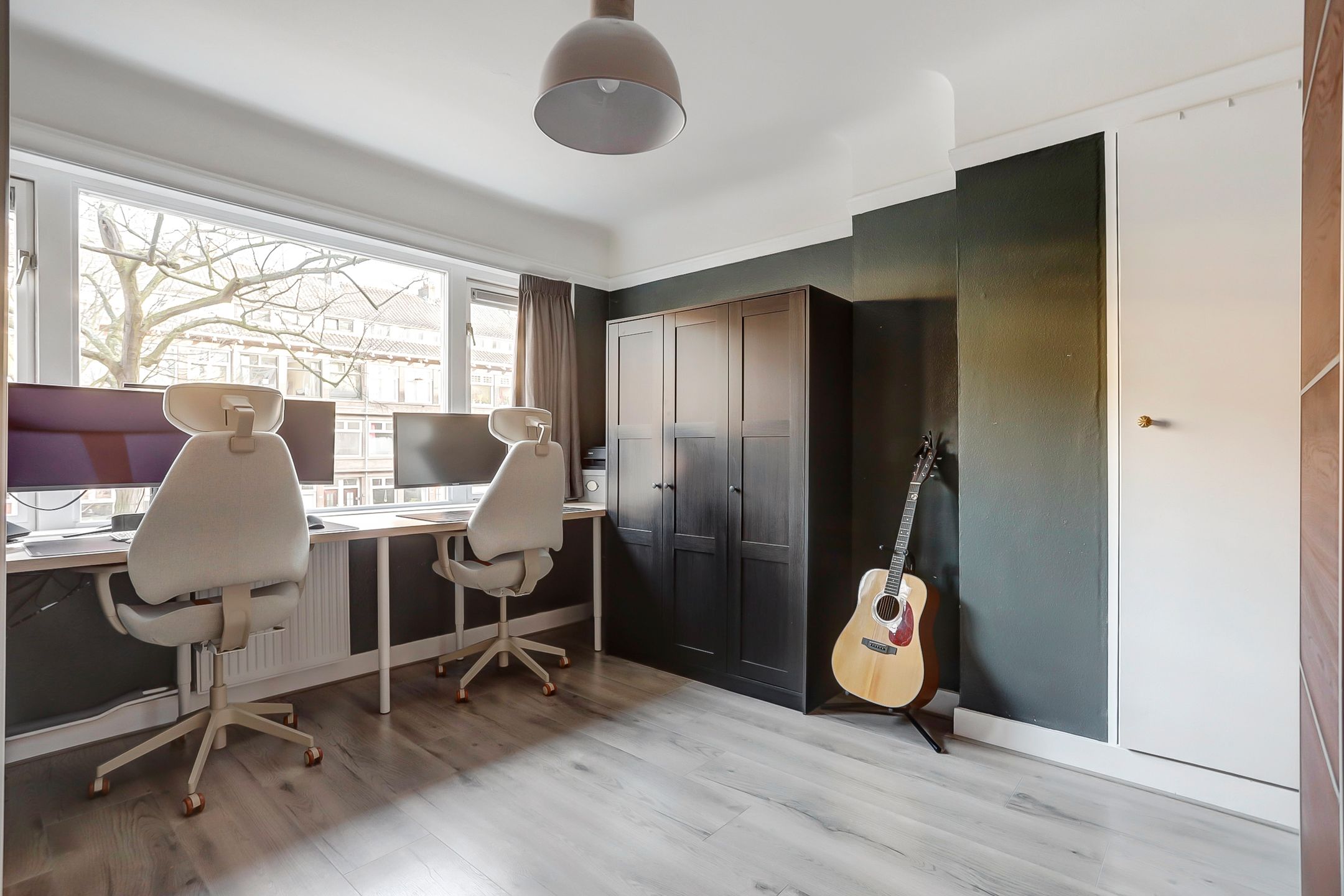 Photo 24 of Burgemeester Knappertlaan 255-A