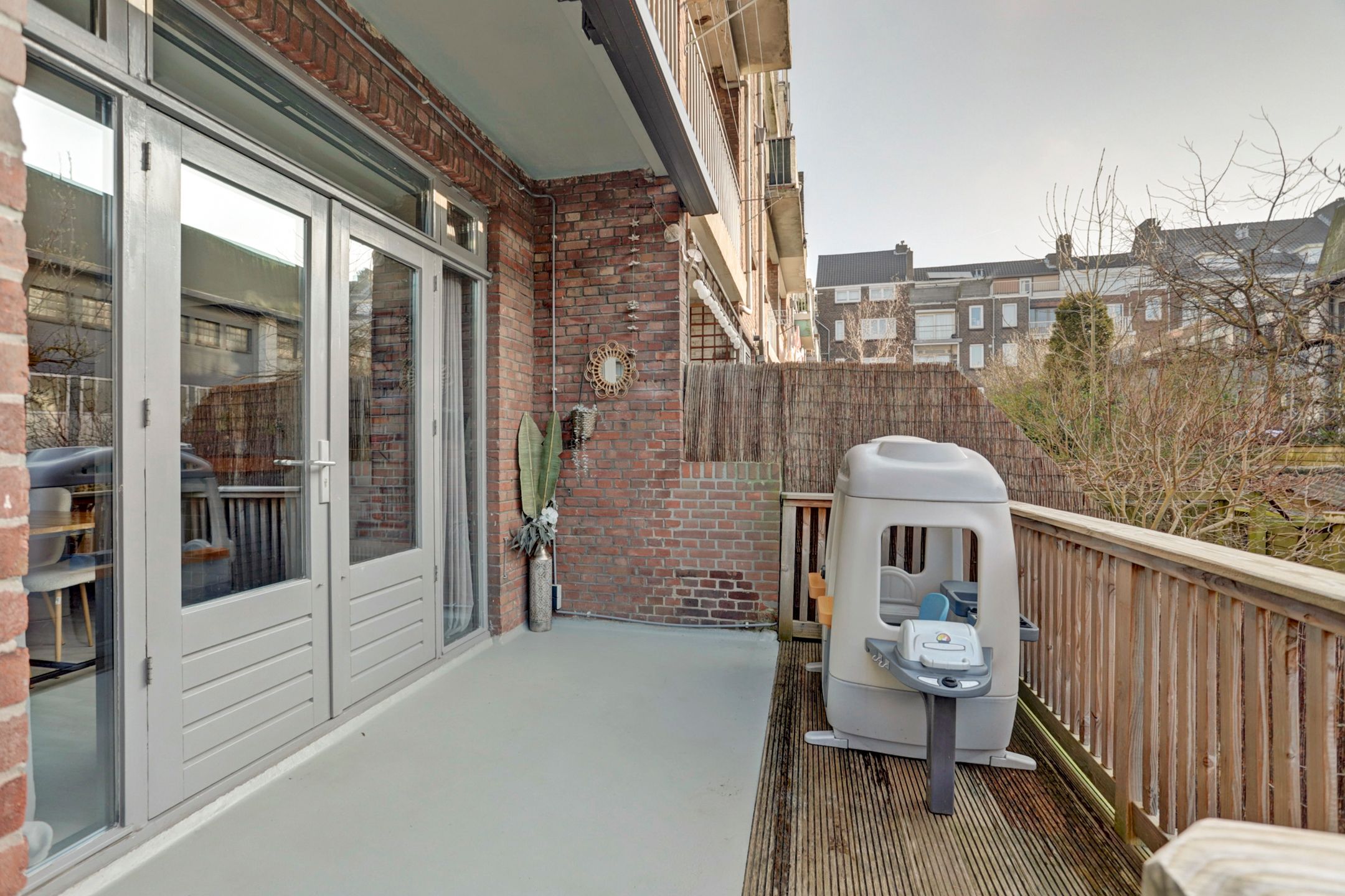 Photo 33 of Burgemeester Knappertlaan 255-A