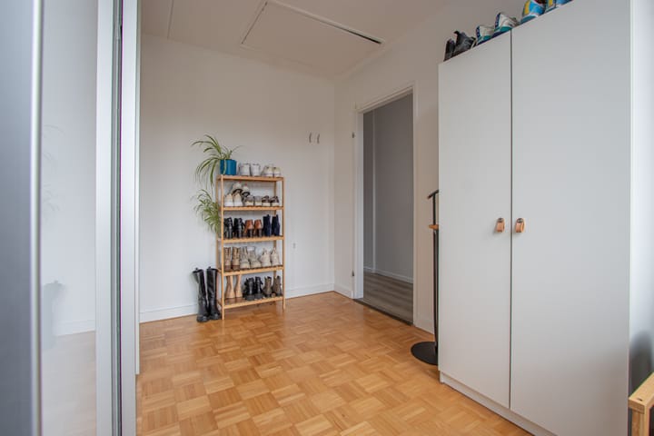 Photo 22 of Thornerweg 32