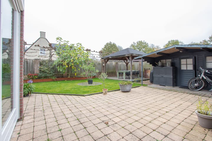 Photo 26 of Thornerweg 32