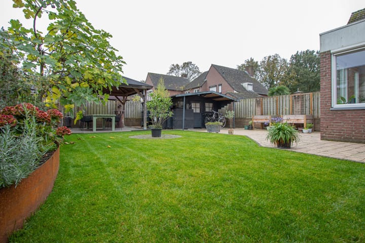 Photo 30 of Thornerweg 32