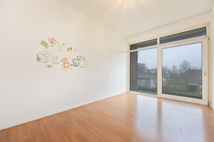 Foto 18 van Burgemeester De Vlugtlaan 223