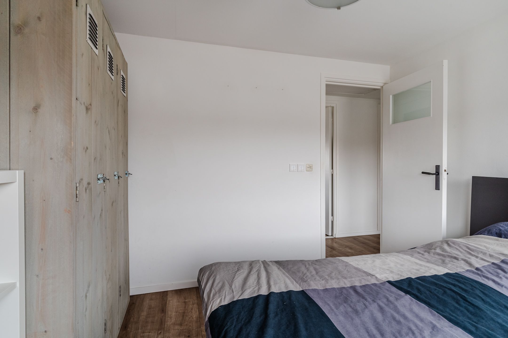 Foto 24 van Deken Boexstraat 17